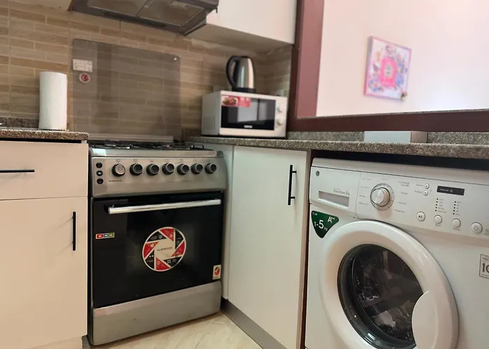 Ashri Holiday Homes Apartment In Dubai Production City